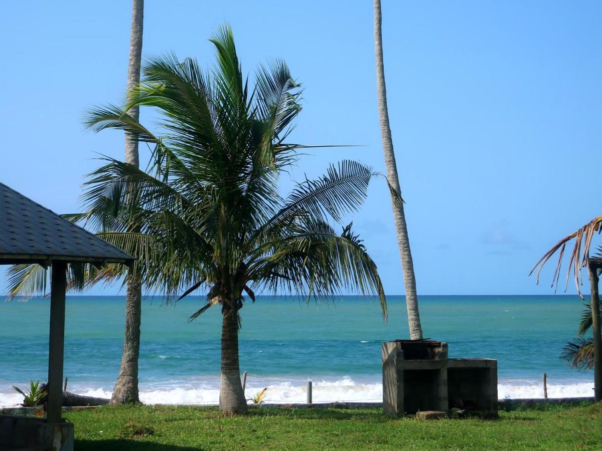 Afro Beach Eco Resort Butre Екстериор снимка