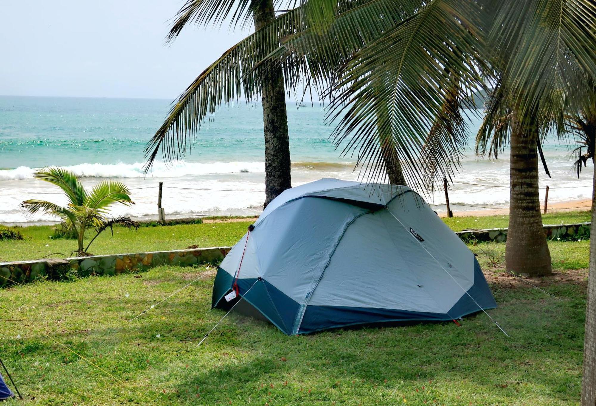 Afro Beach Eco Resort Butre Стая снимка